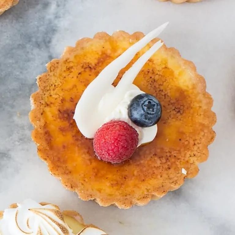 Delicious Creme Brulee Experience